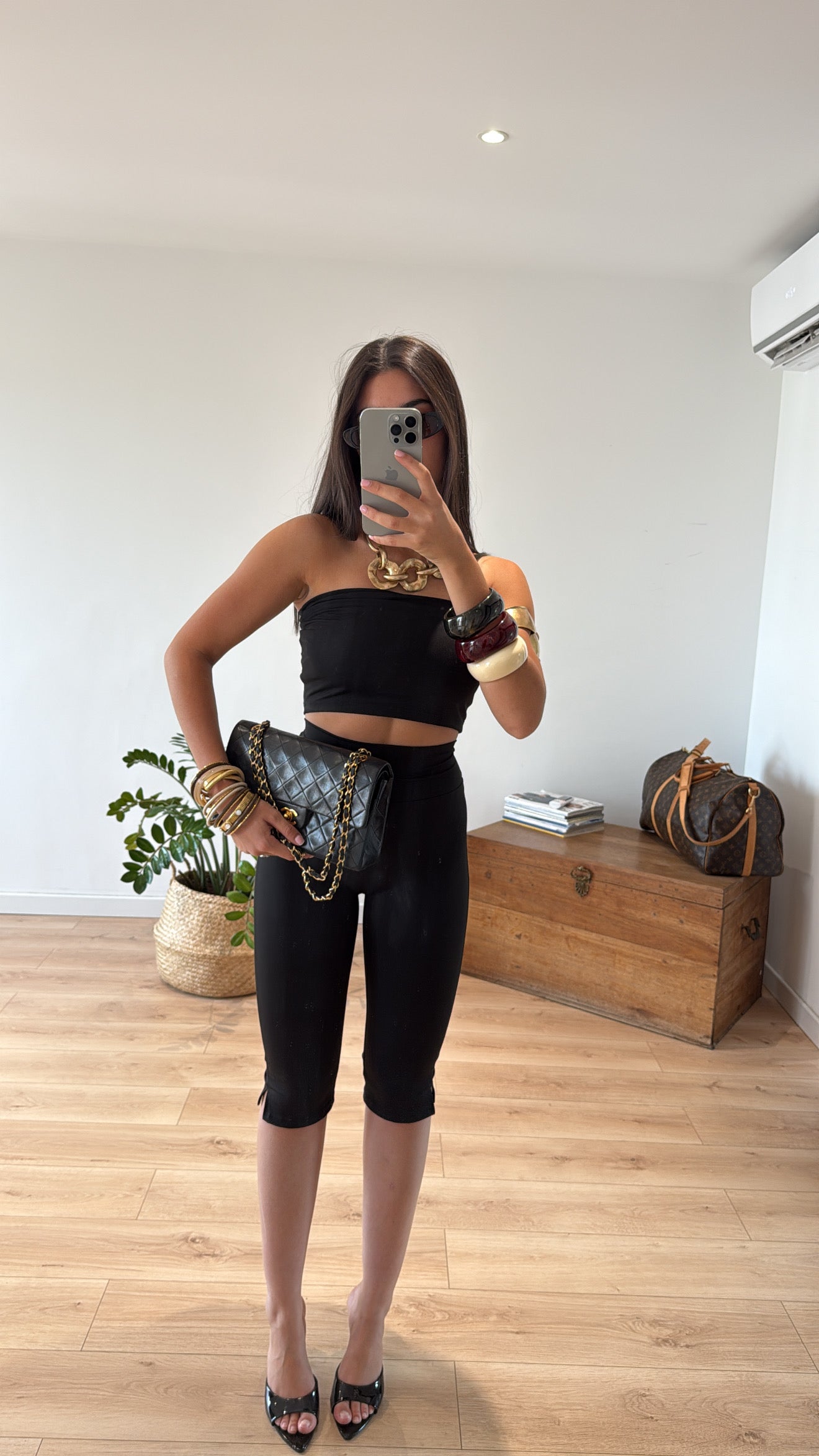 ENSEMBLE CAPRI NOIR "MAISSANE"