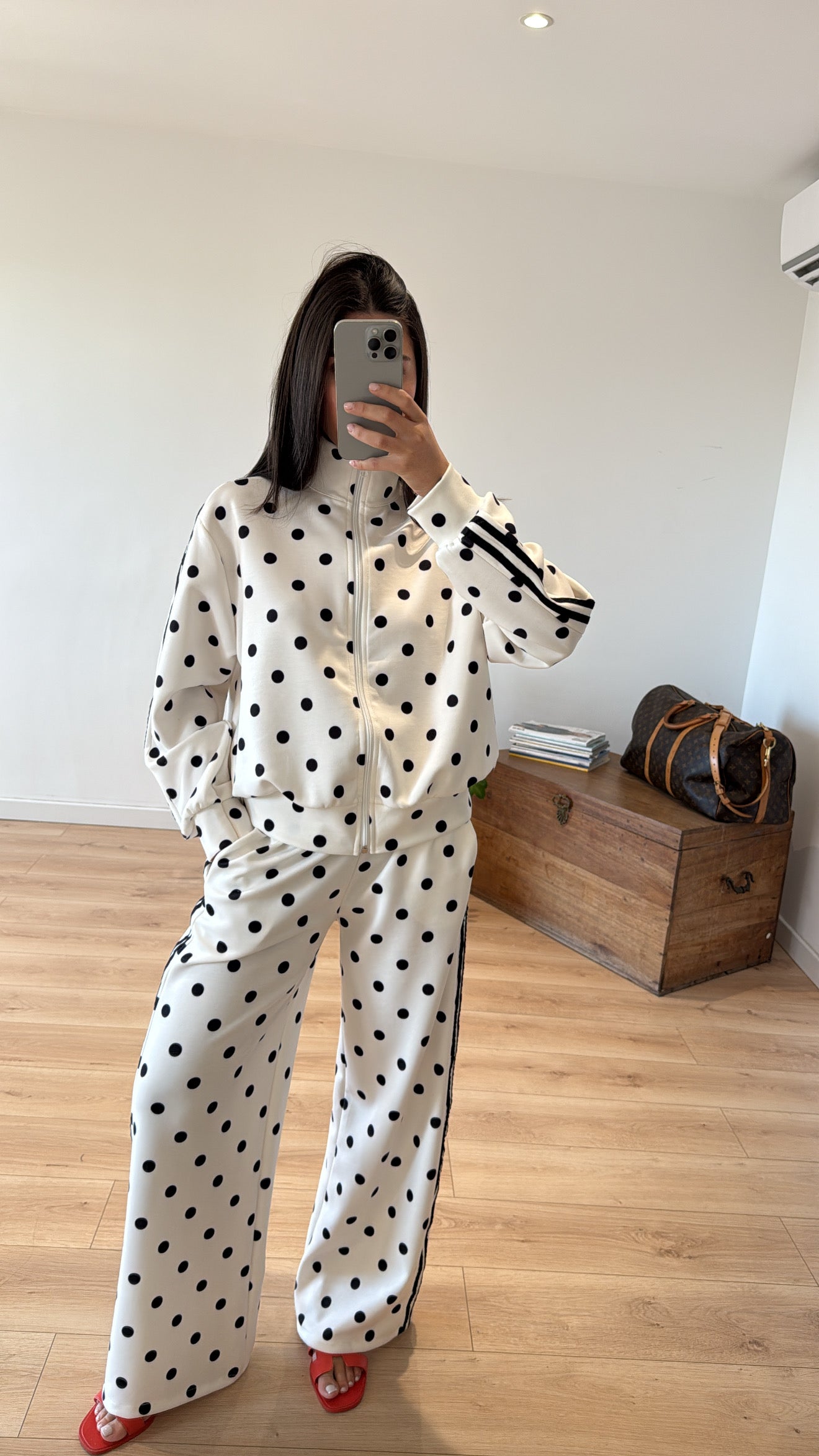 ENSEMBLE DE JOGGING « LOLITA »