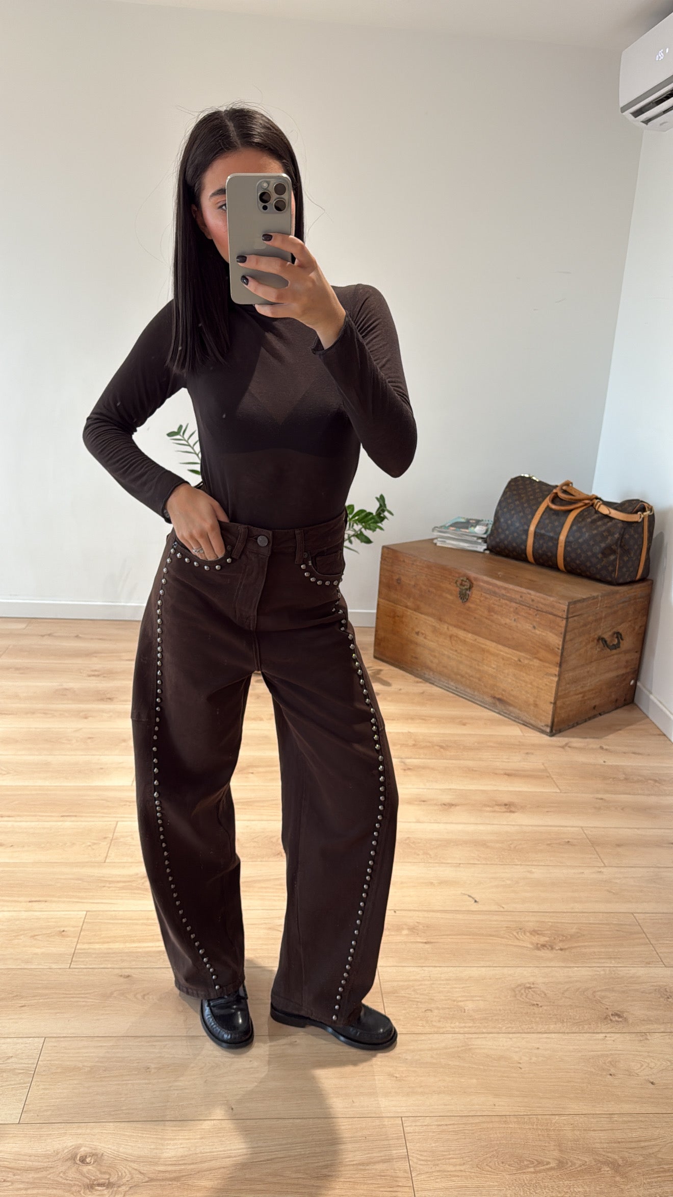 JEAN "HELENA" CHOCOLAT