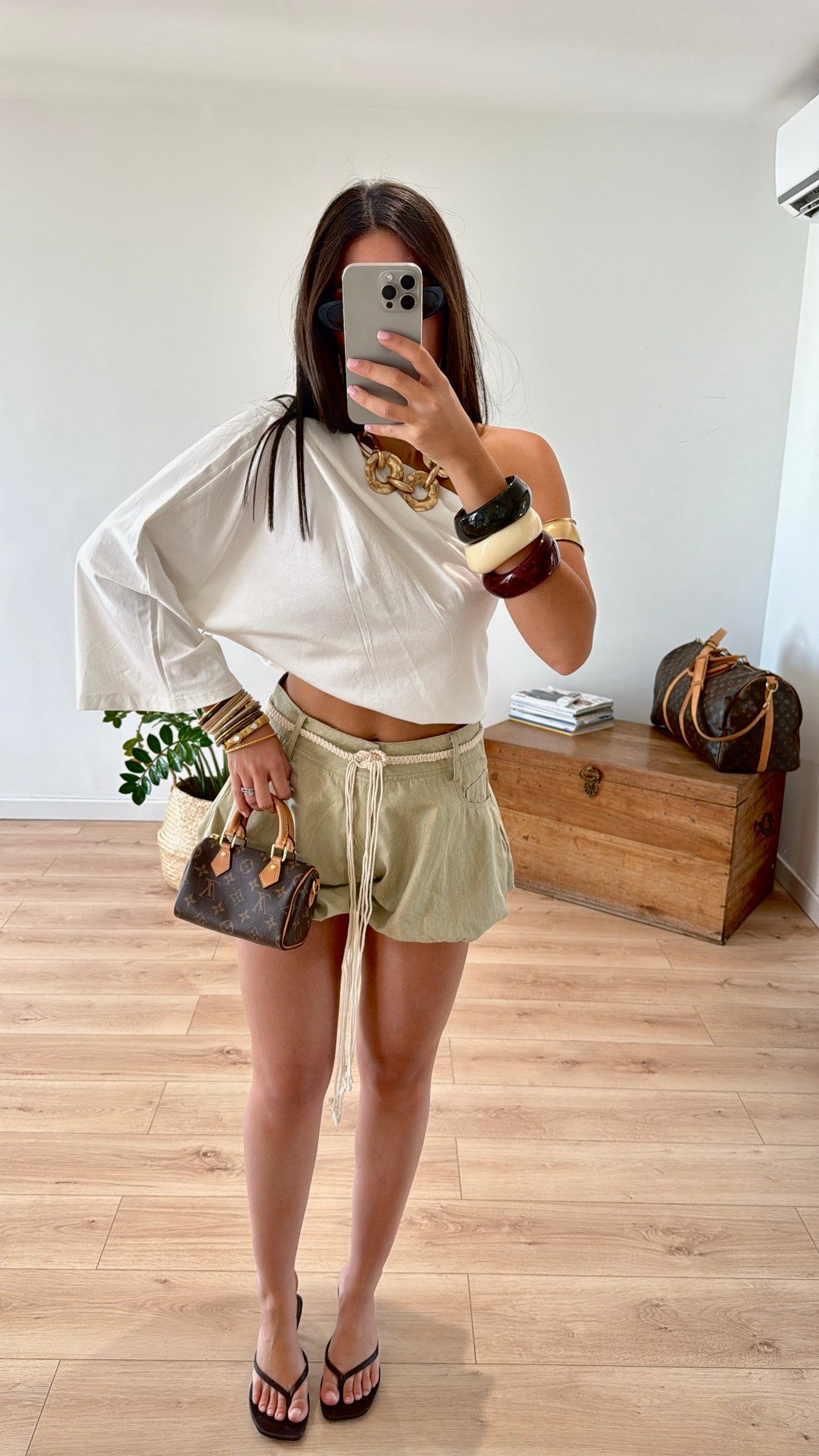JUPE SHORT KAKI "LAURA"