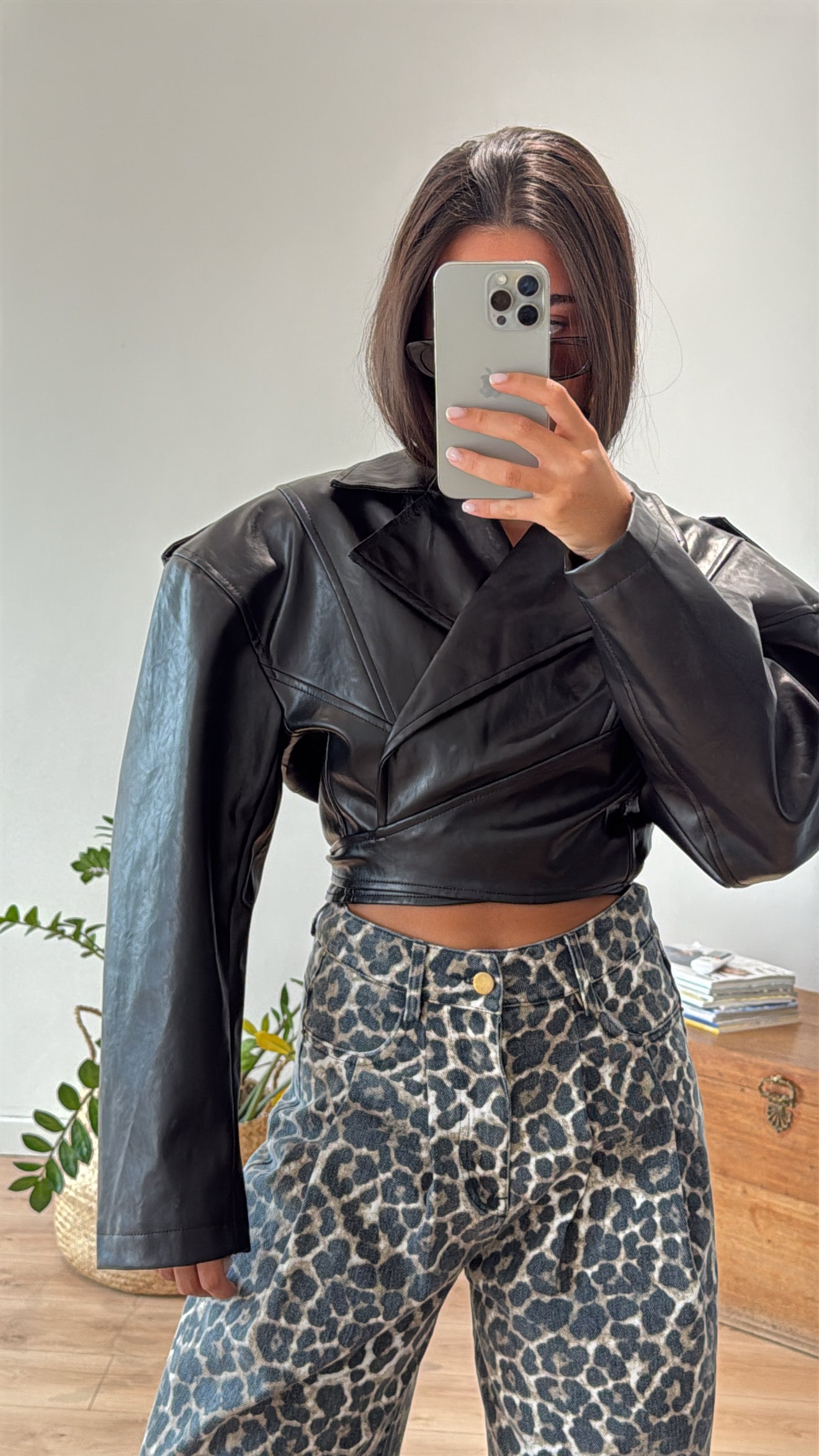 TOP SIMILI CUIR NOIR « PAULINE »