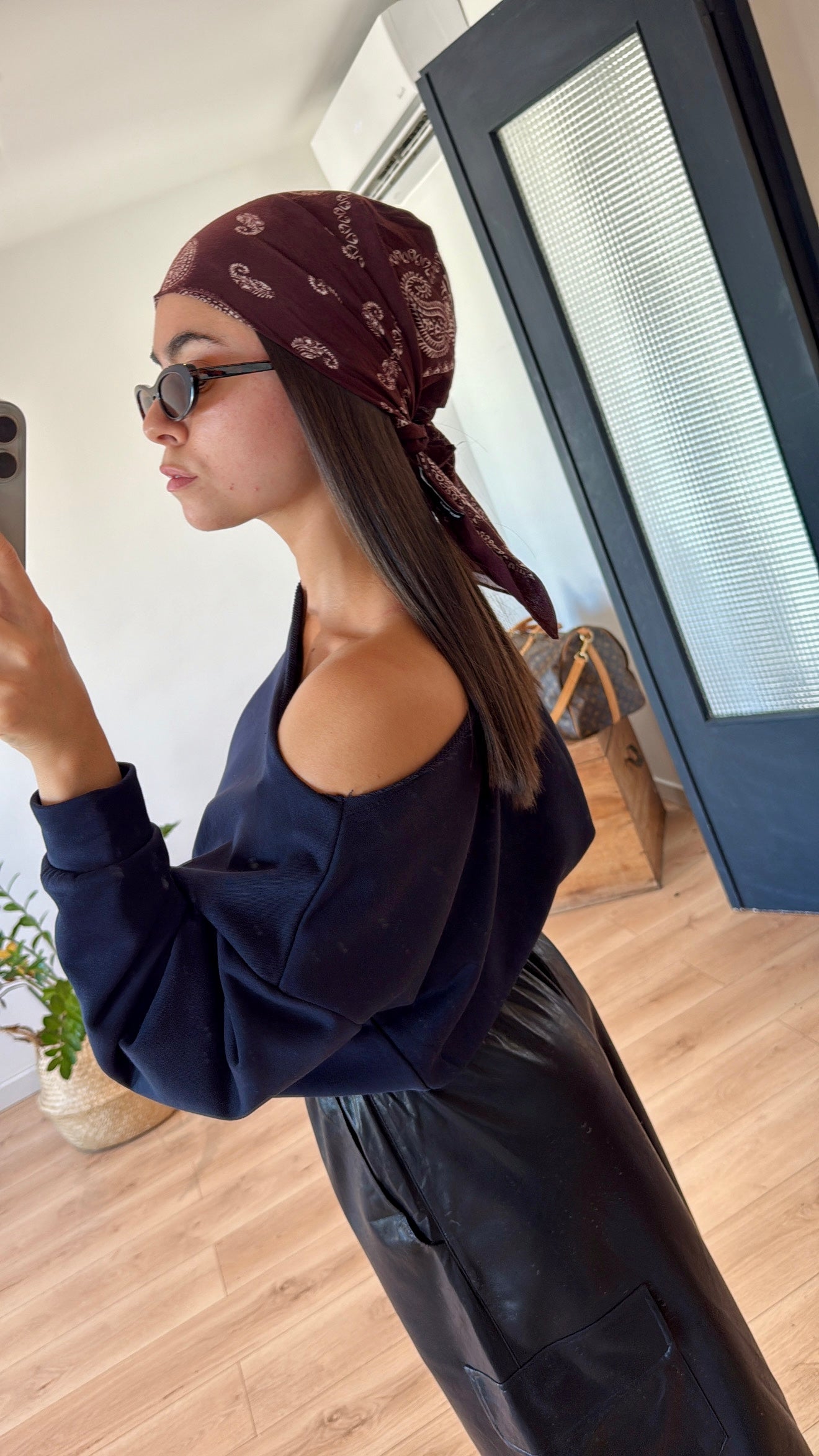TOP SWEAT "CLARISSE" BLEU MARINE (MANCHES LONGUES TOMBANTES)