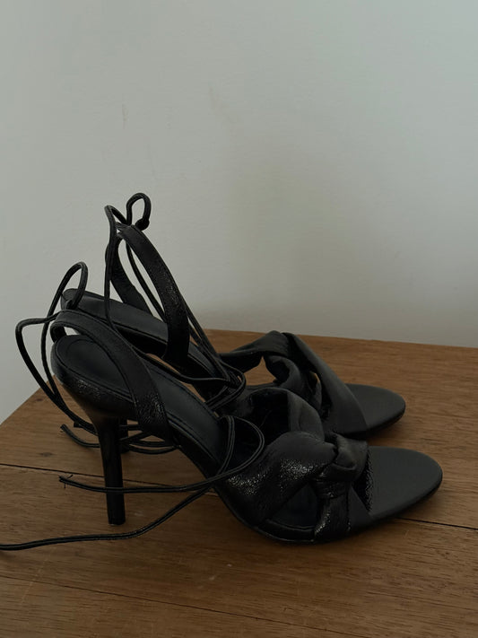 TALONS NOIR