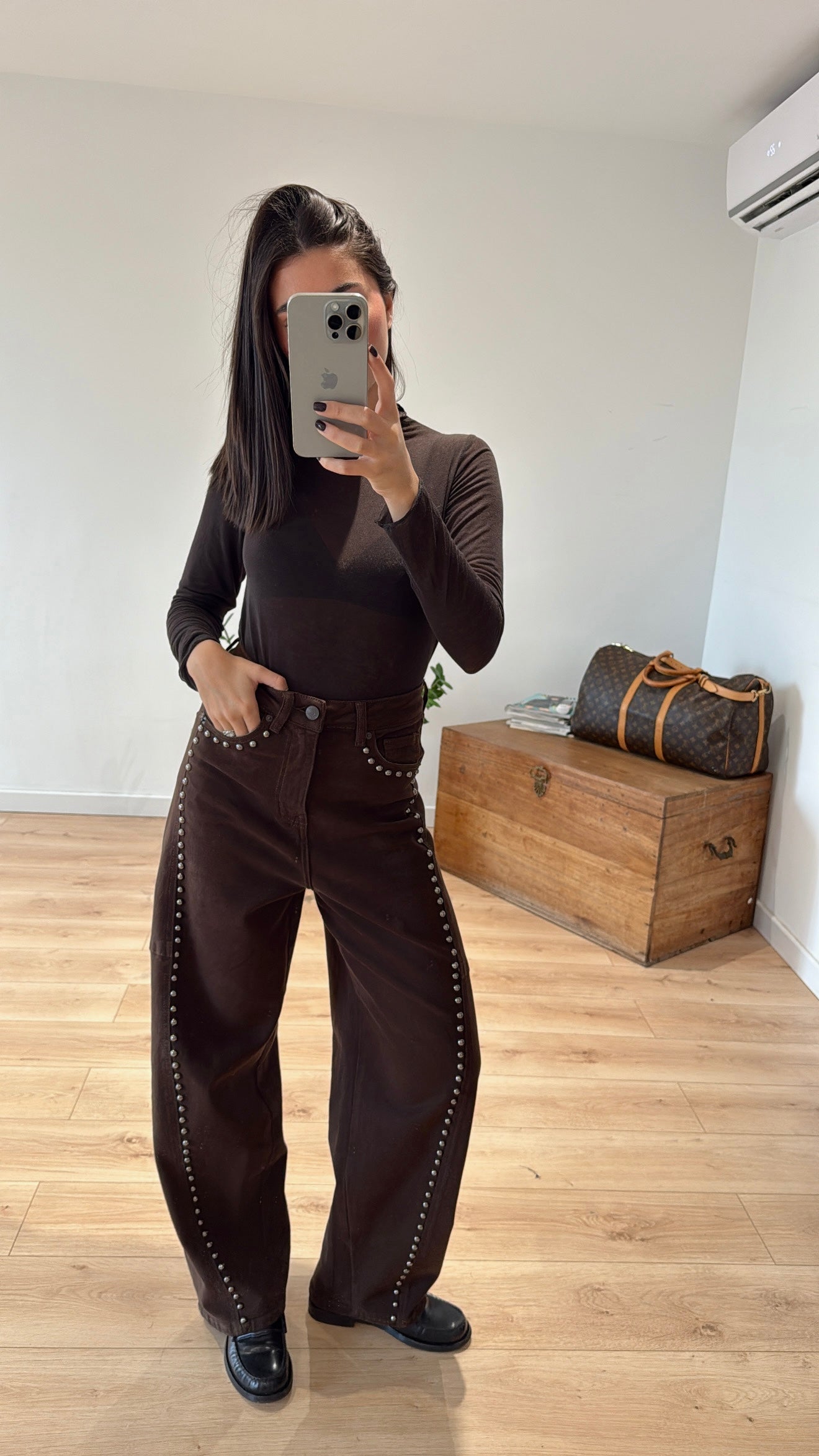 JEAN "HELENA" CHOCOLAT