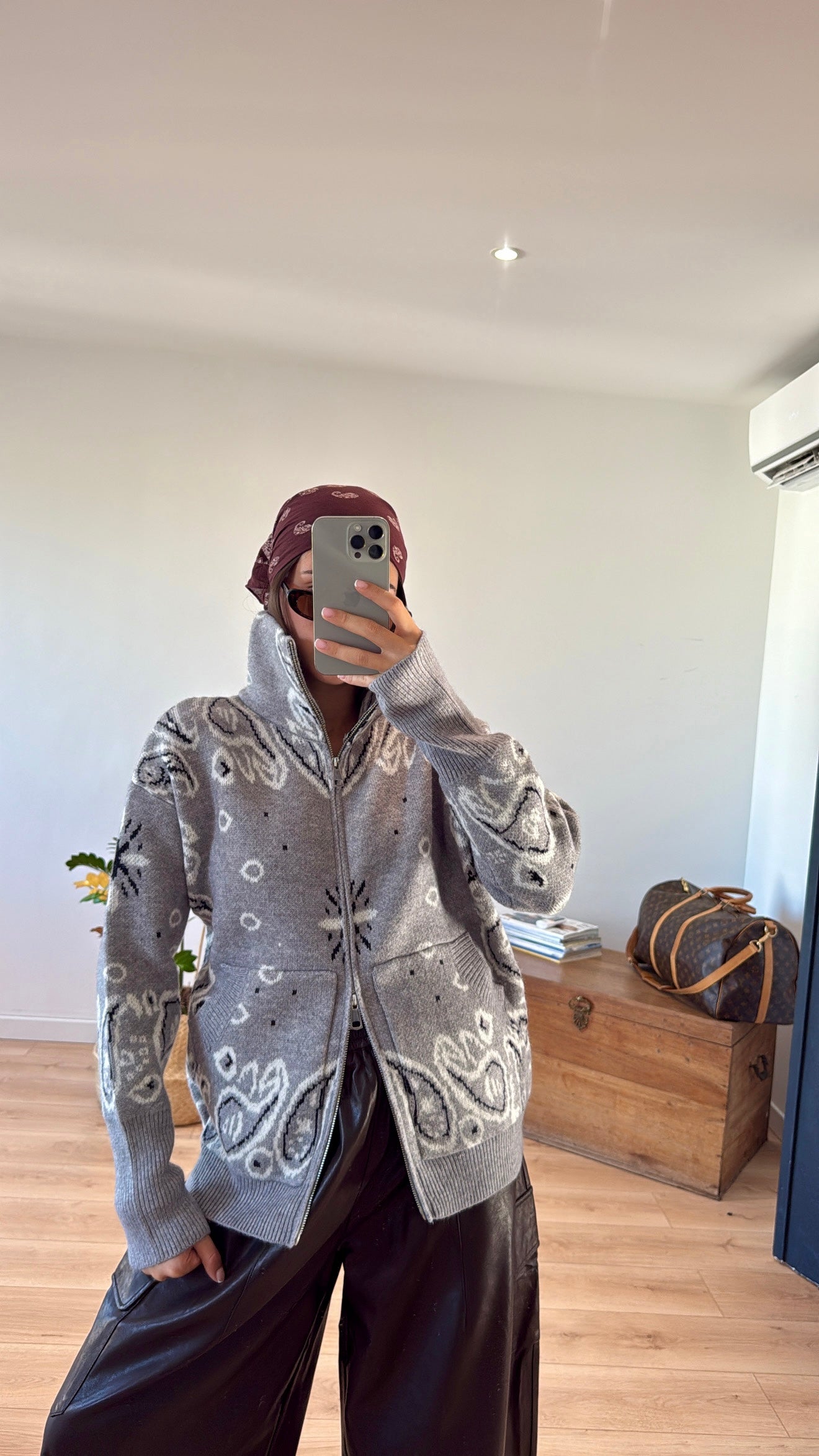 GILET GRIS "NOA"