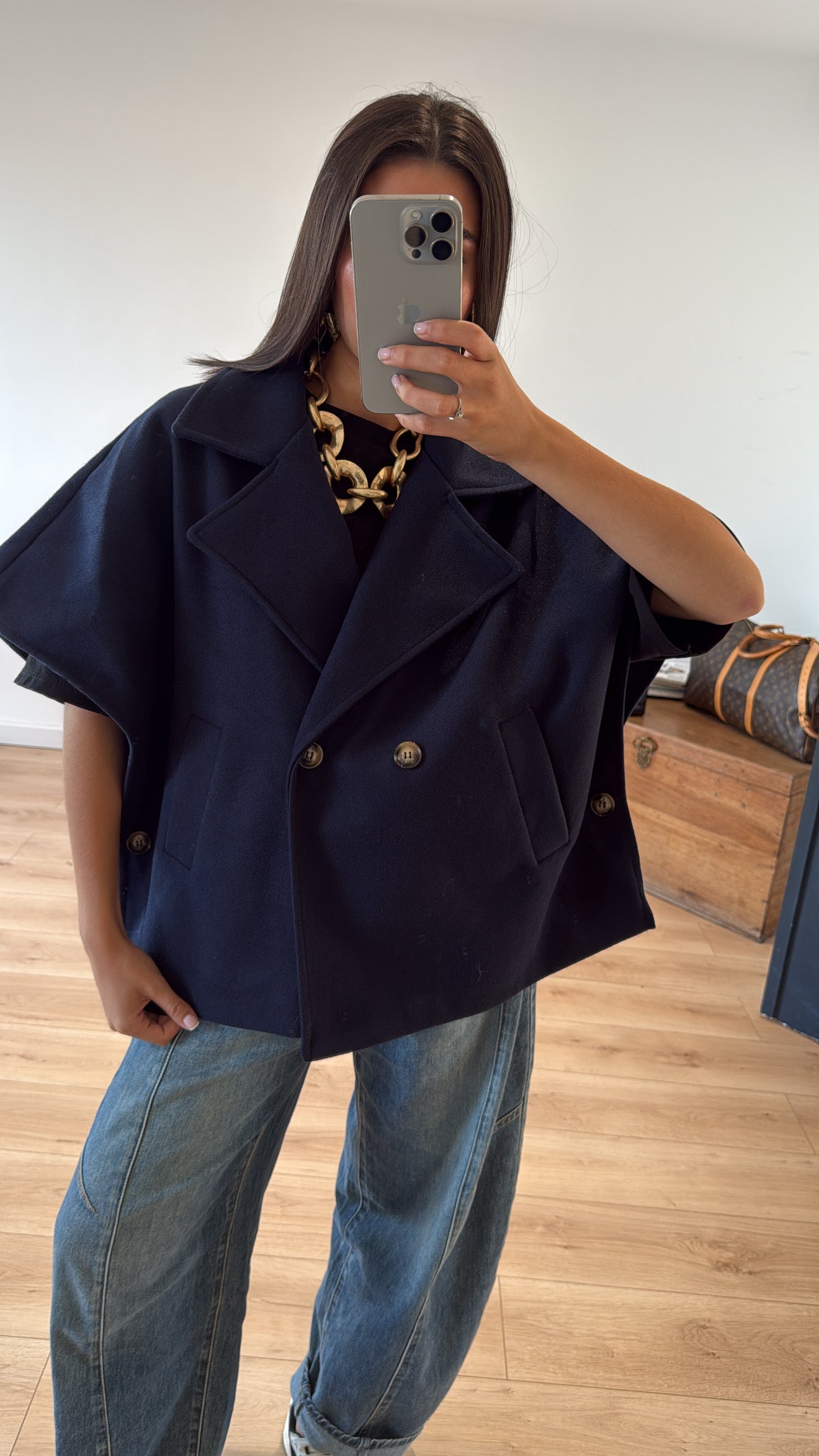 Veste Courte Bleu Marine Élégante