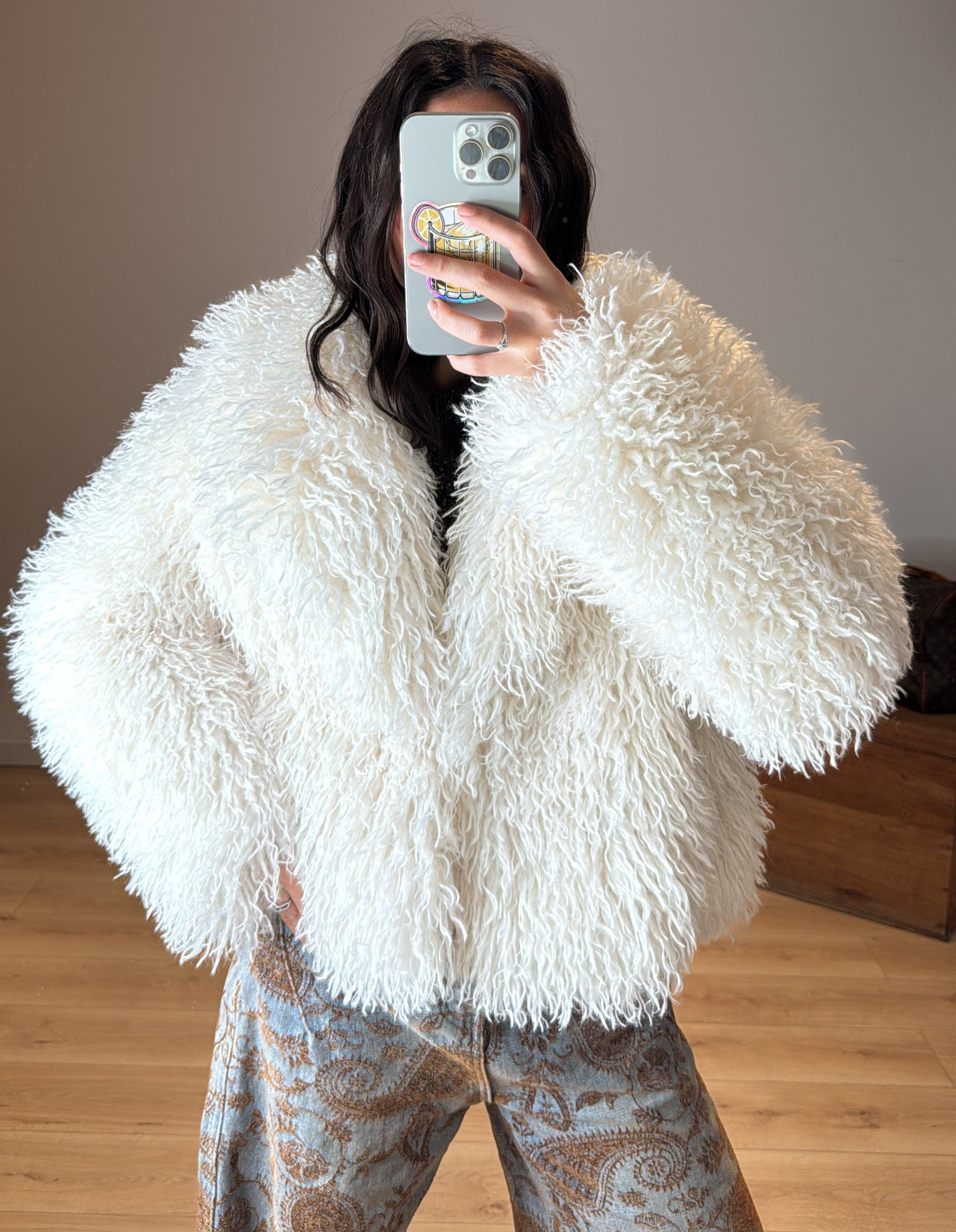 VESTE FAUSSE FOURRURE BLANCHE  "SOPHIE"