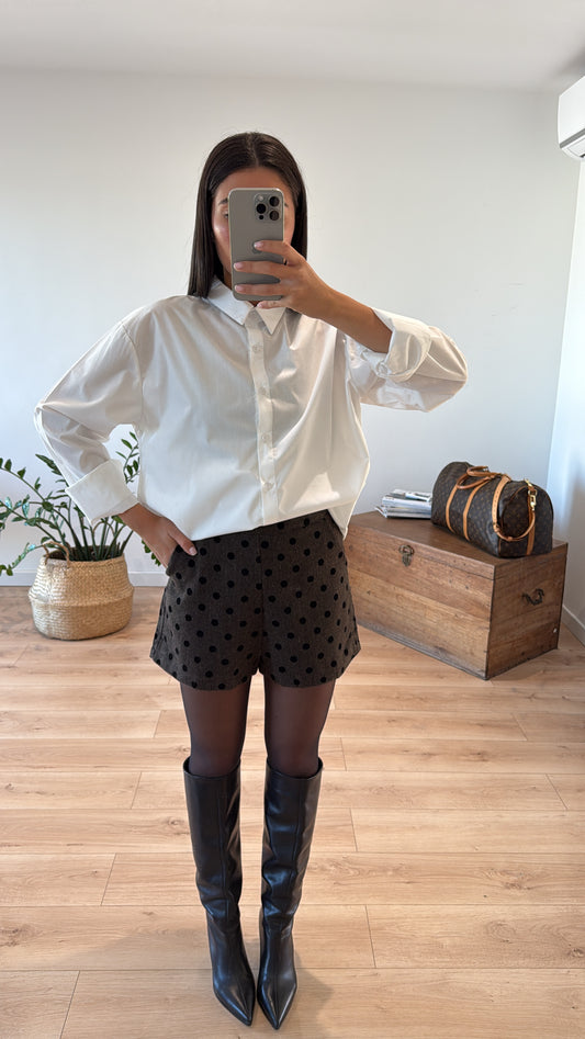 Short Chocolat à Pois Élégant