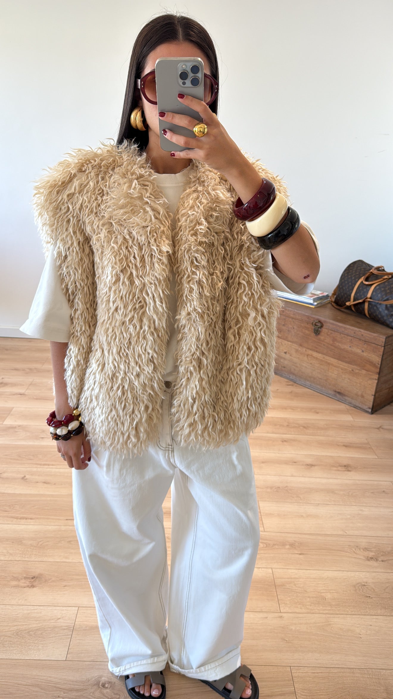 VESTE SANS MANCHES EFFET MOUTON "BETY" - CRÈME