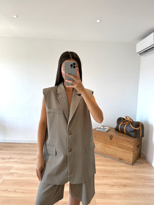 Blazer sans manches "Diana" Taupe